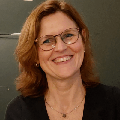 Dr. Angelique Dierick- van Daele